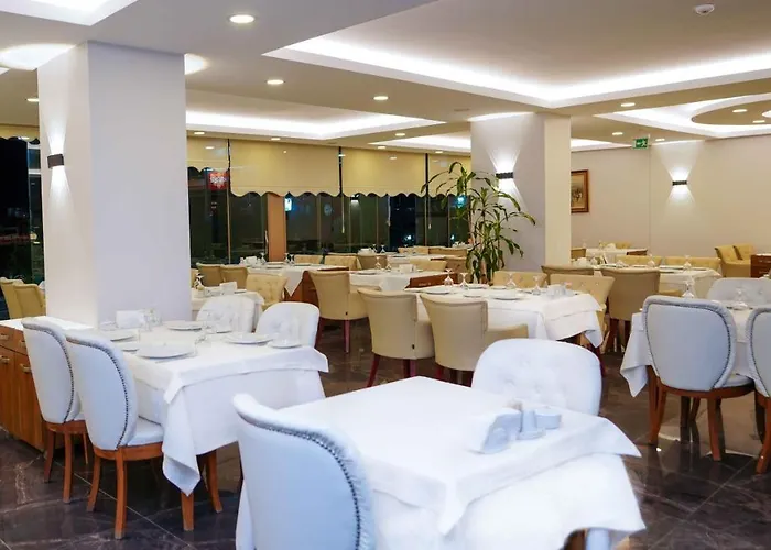 Aura Marina Hotel